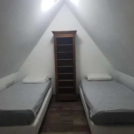 Maison Du Jaune Holiday home *