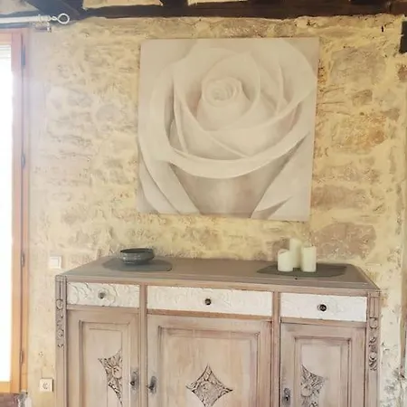 Holiday home Maison Du Jaune *