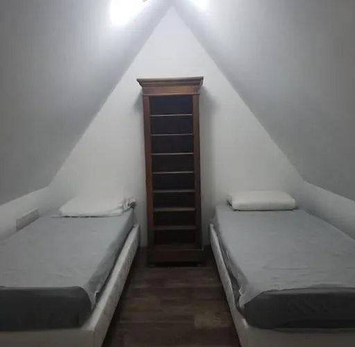Maison Du Jaune Casa de Férias *