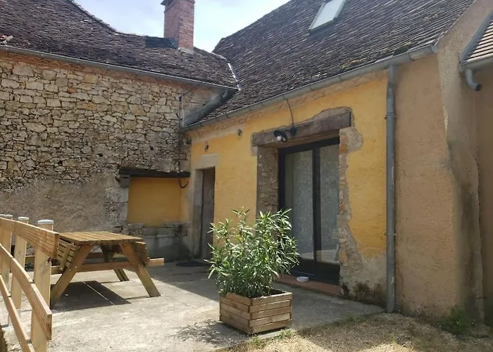 Casa de Férias Maison Du Jaune